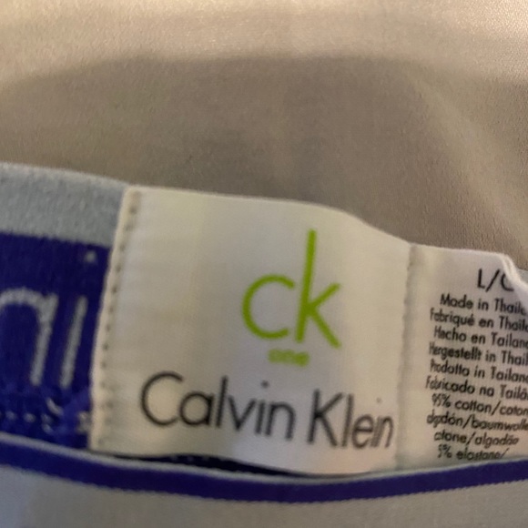 Calvin Klein trunks - Picture 2 of 2
